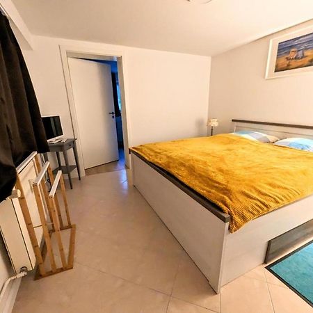 Ferienwohnung Lena In Schwerin- Wickendorf Шверин Экстерьер фото