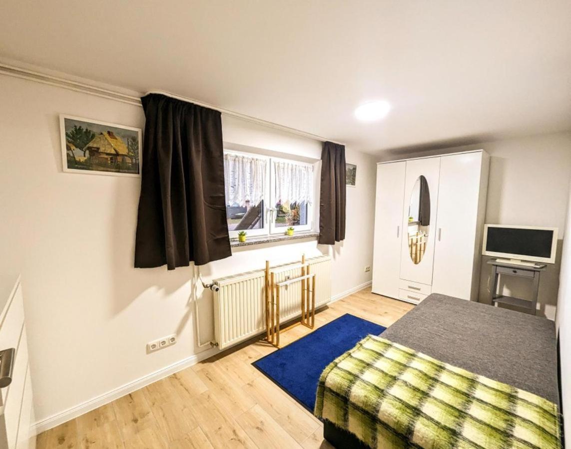 Ferienwohnung Lena In Schwerin- Wickendorf Шверин Экстерьер фото